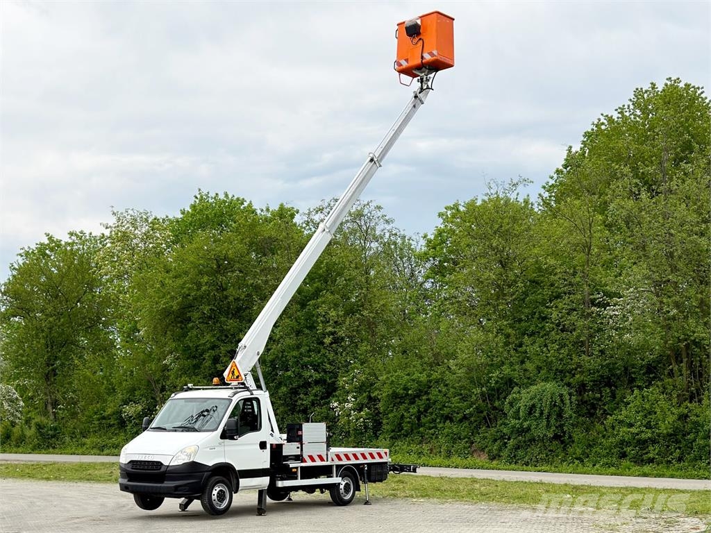 Iveco DAILY 35S13*Hubarbeitsbühne *MULTITEL 160 ALU/DS Εναέριες πλατφόρμες τοποθετημένες σε φορτηγό
