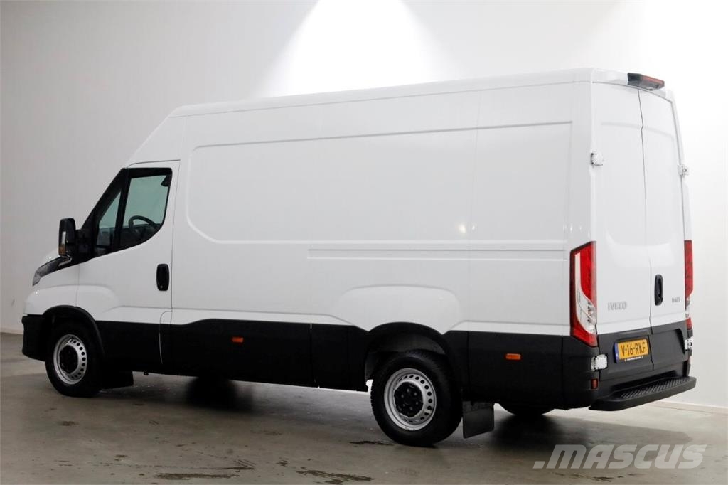 Iveco Daily 35S21 3.0 210pk L2H2 HiMatic Automaat Navi/C Autre camion