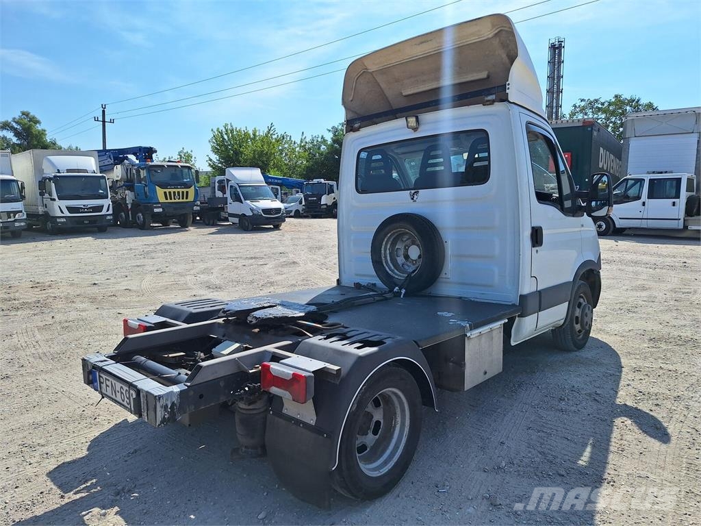 Iveco Daily 40 C 21 / BE Trekker - SZM - 3.5t Ťahače