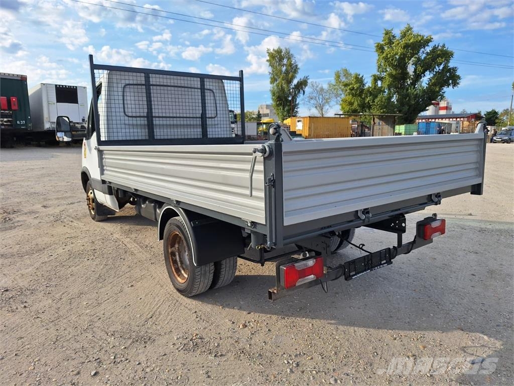 Iveco Daily 50 C 15 - 3 sided Tipper Kipper