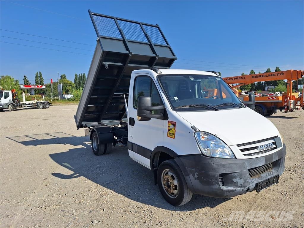 Iveco Daily 50 C 15 - 3 sided Tipper Kipper