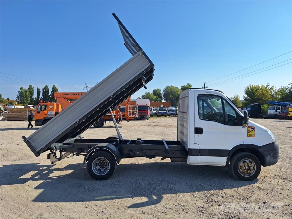 Iveco Daily 50 C 15 - 3 sided Tipper Kipper
