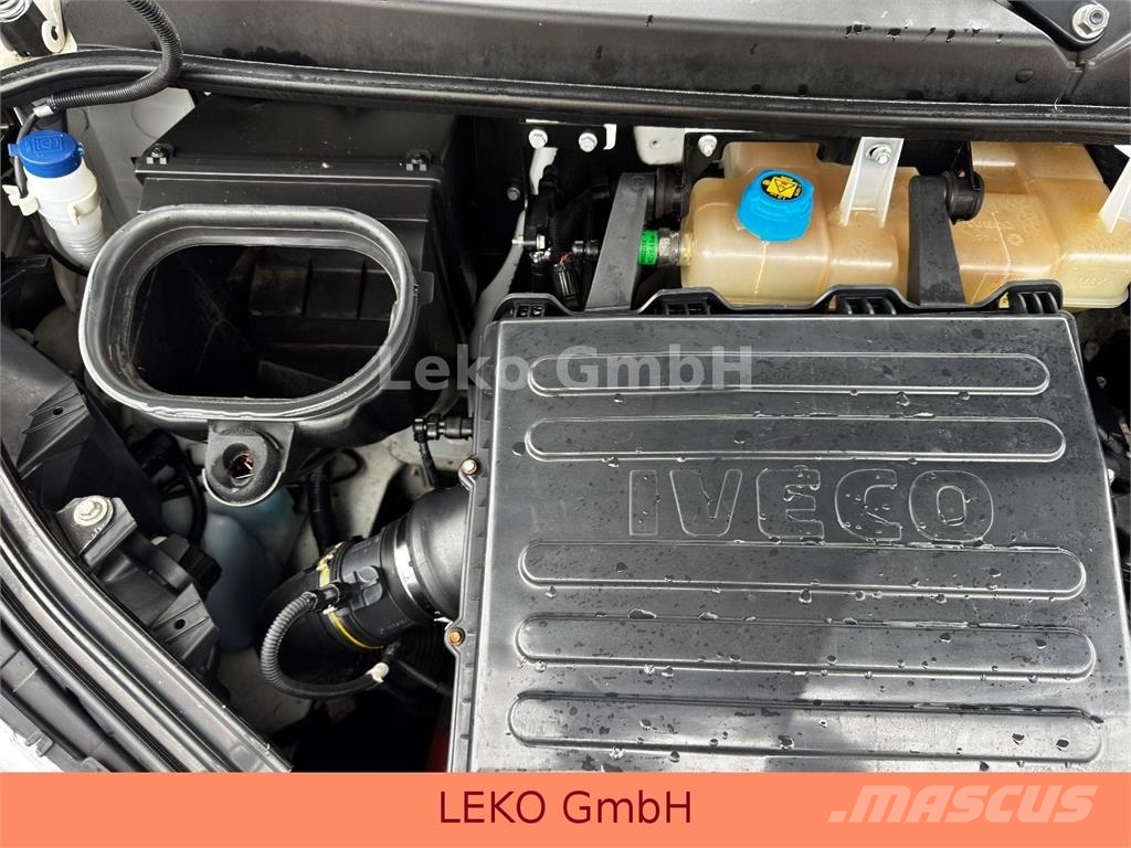 Iveco Daily 50C18 شاحنات ذات هيكل صندوقي