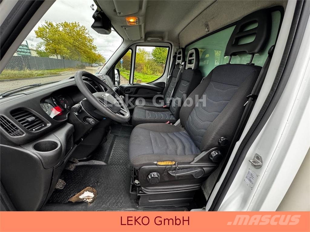 Iveco Daily 50C18 شاحنات ذات هيكل صندوقي