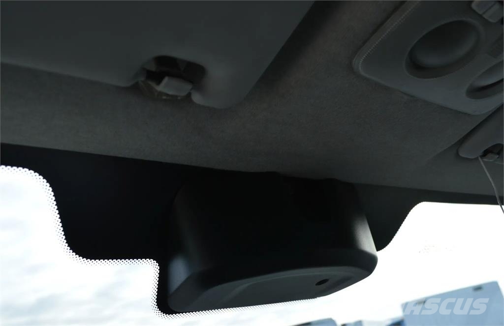 Iveco DAILY 60C15 REFRIGERATOR + SIDE AND REAR DOORS, LI Kamioni hladnjače