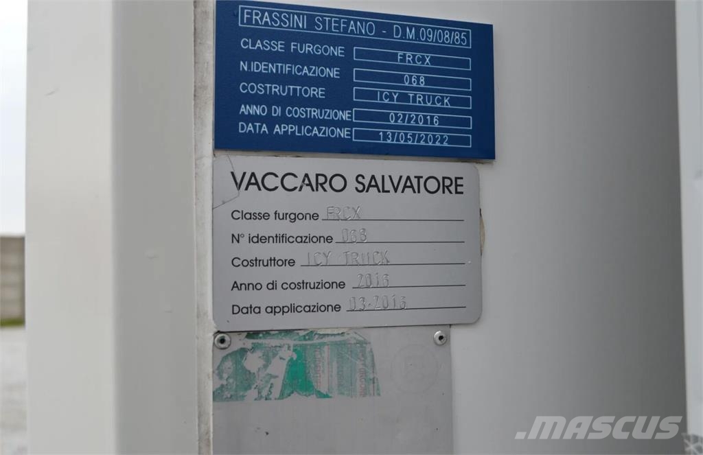Iveco DAILY 60C15 REFRIGERATOR + SIDE AND REAR DOORS, LI Kamioni hladnjače