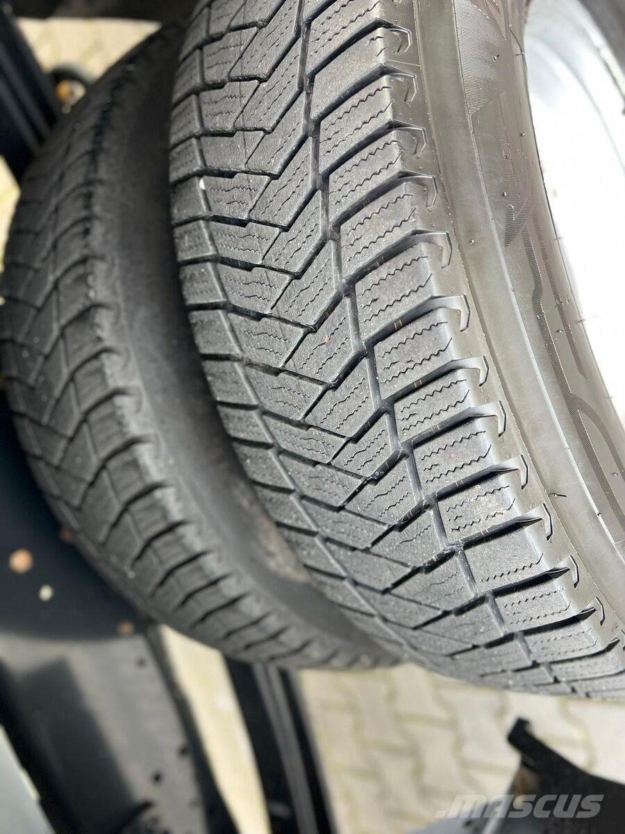 Iveco DAILY 60C18 FURGON L4H2 Otros camiones