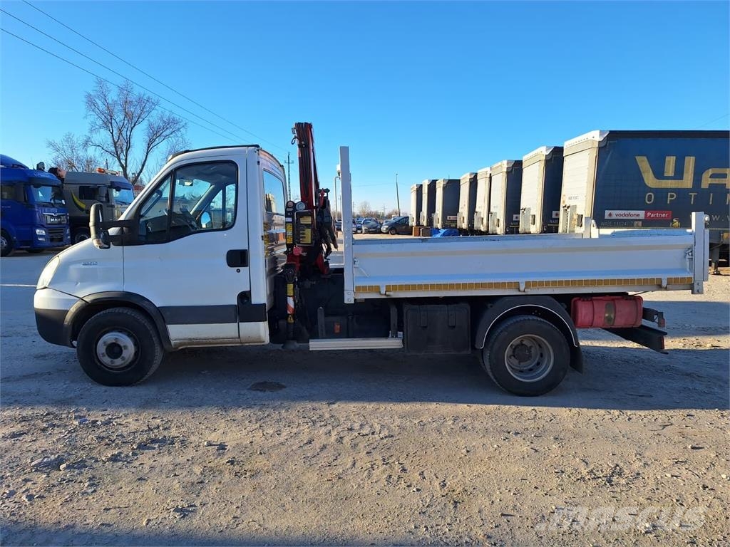 Iveco Daily 65C15 - Tipper + FASSI F28 A Crane - 6,5t Kipper