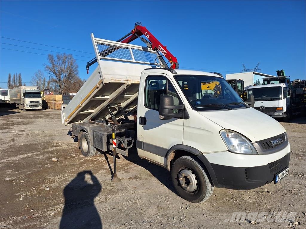 Iveco Daily 65C15 - Tipper + FASSI F28 A Crane - 6,5t Kipper