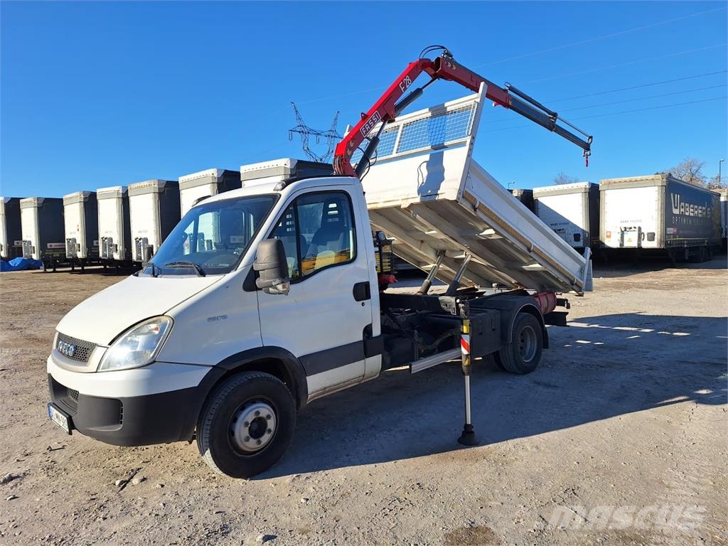 Iveco Daily 65C15 - Tipper + FASSI F28 A Crane - 6,5t Kipper