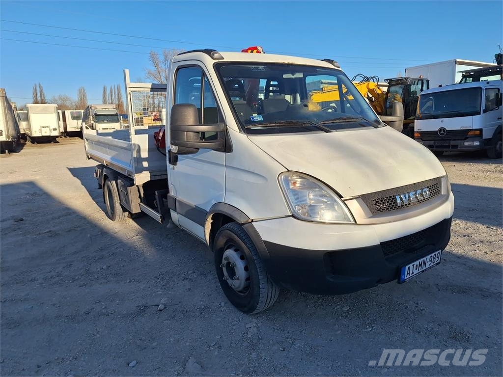 Iveco Daily 65C15 - Tipper + FASSI F28 A Crane - 6,5t Kipper
