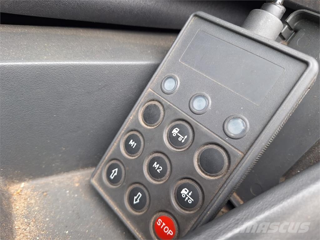 Iveco Eurocargo ML 180 E 24 - Bizocchi KJF 320 lifting Εναέριες πλατφόρμες τοποθετημένες σε φορτηγό