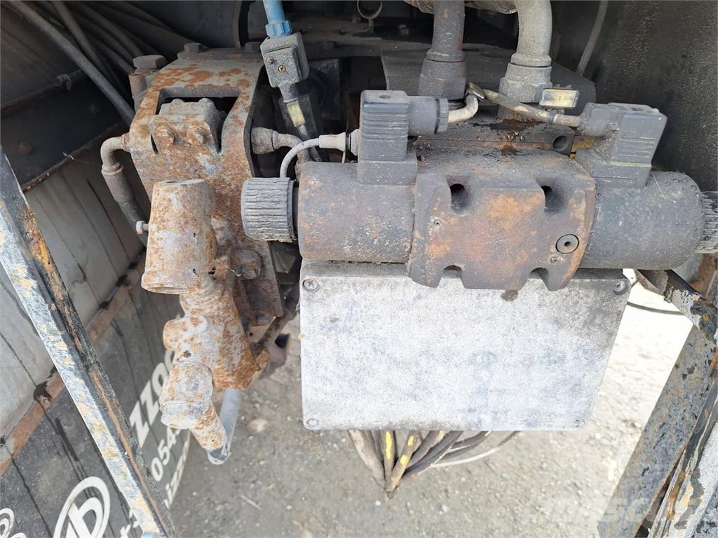 Iveco Eurocargo ML 180 E 24 - Bizocchi KJF 320 lifting Εναέριες πλατφόρμες τοποθετημένες σε φορτηγό