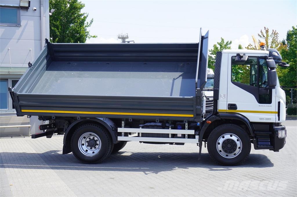 Iveco Eurocargo 120-250 4×2 / 90 tho. km / NEW 3-way tip Kipper