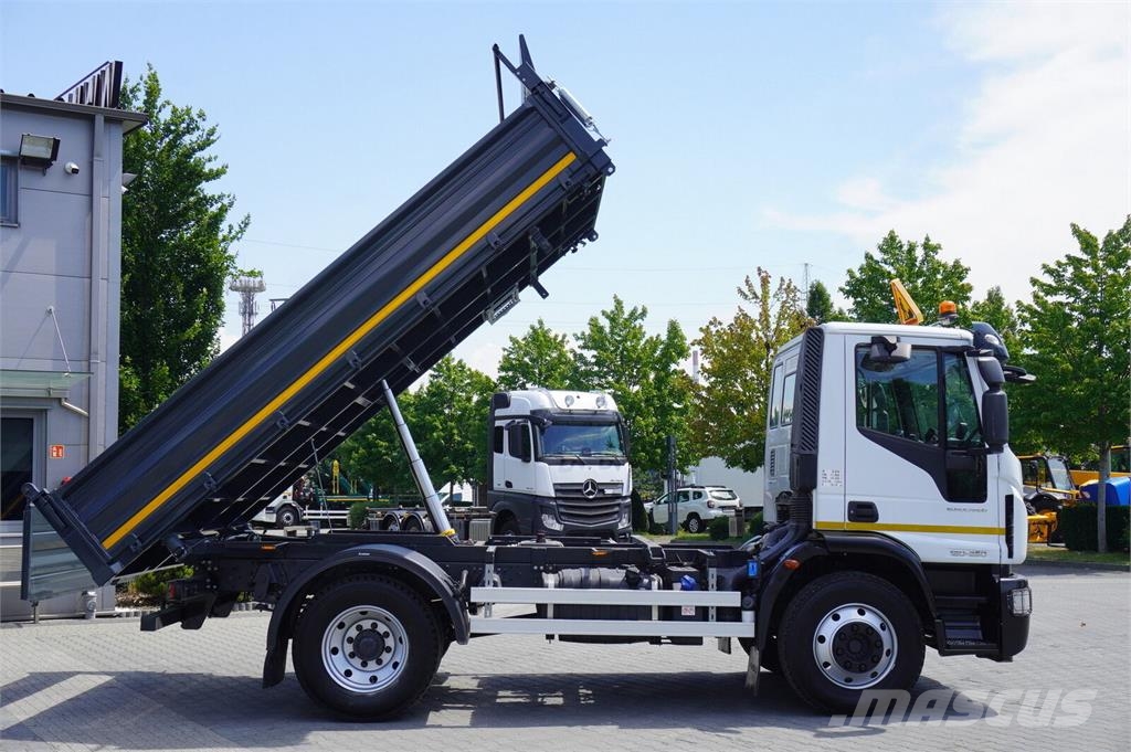 Iveco Eurocargo 120-250 4×2 / 90 tho. km / NEW 3-way tip Kipper