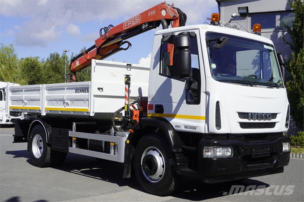 Iveco Eurocargo 160 E22K tipper / 60 tho. km!!! / Fassi Camiones bañeras basculantes o volquetes