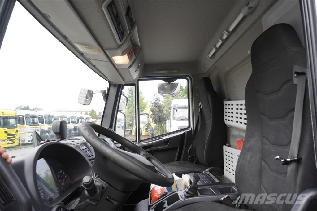 Iveco Eurocargo 140-210 4x2 / Cazaux multitemperature re Frigofrik kamyonlar
