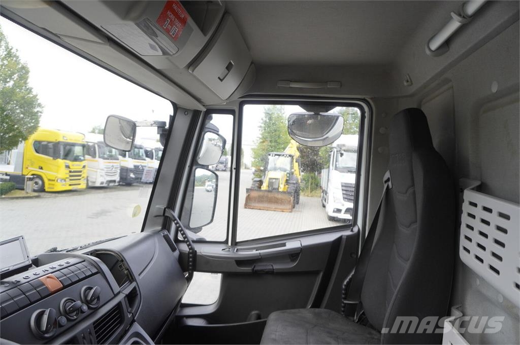 Iveco Eurocargo 140-210 4x2 / Cazaux multitemperature re Frigofrik kamyonlar