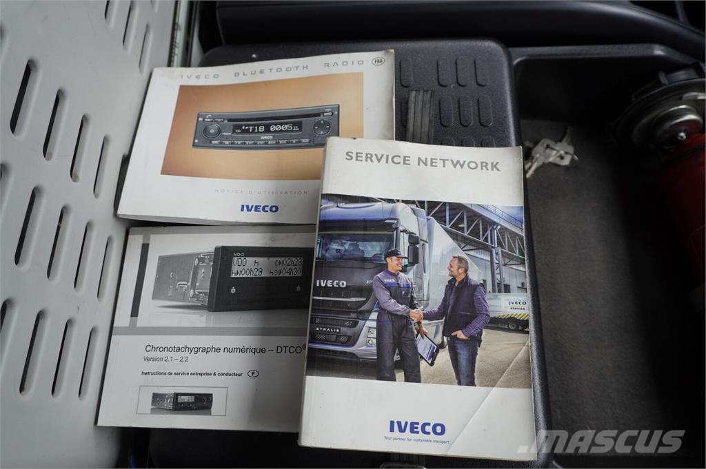 Iveco Eurocargo 140-210 4x2 / Cazaux multitemperature re Frigofrik kamyonlar
