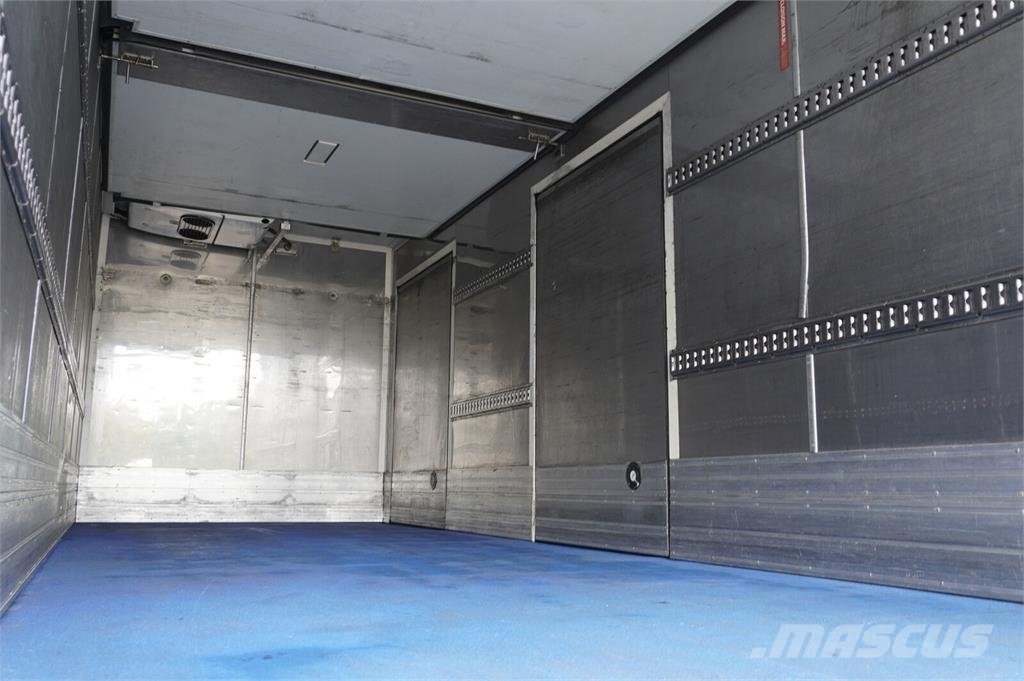Iveco Eurocargo 140-210 4x2 / Cazaux multitemperature re Frigofrik kamyonlar