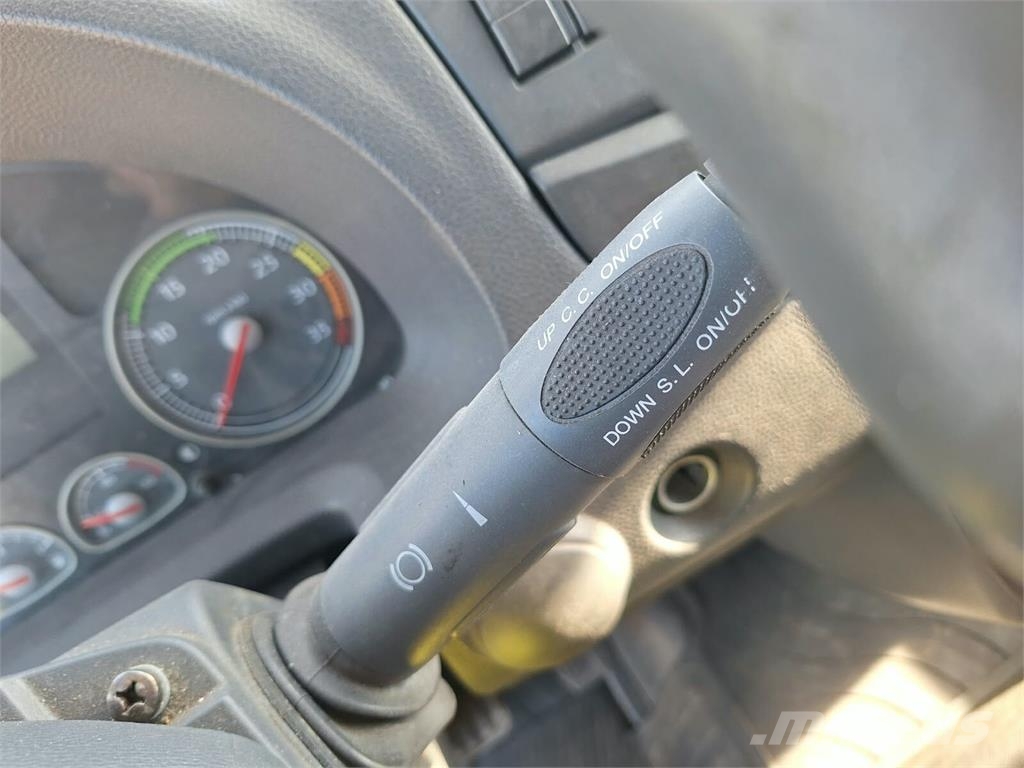 Iveco Eurocargo 75 E 18 / Tractor Nyergesvontatók