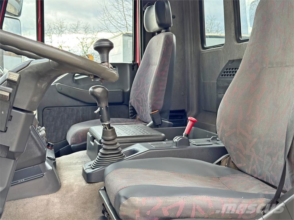 Iveco EUROTEC 260E31 Recovery vehicles