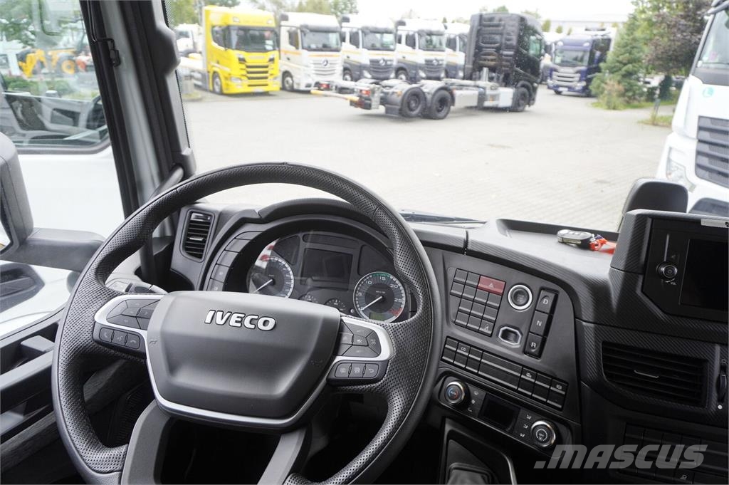 Iveco NEW Iveco S-Way 340 / No mileage / 3 pcs. Telaio e sospensioni