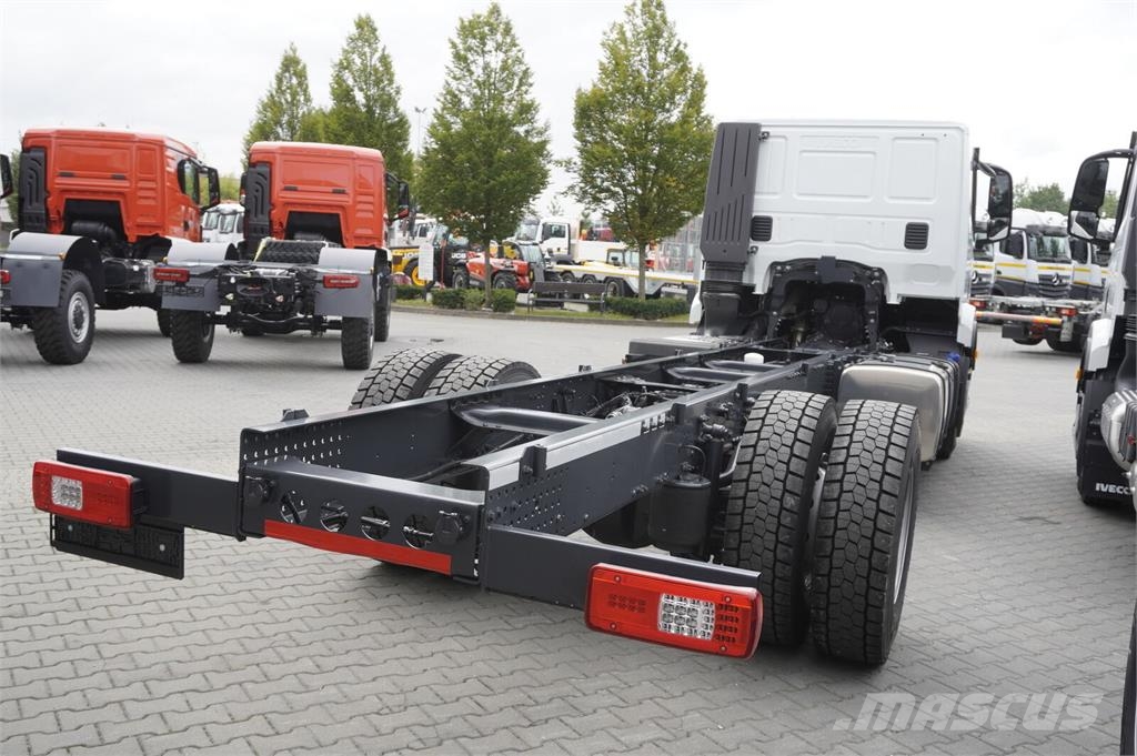 Iveco NEW Iveco S-Way 340 / No mileage / 3 pcs. Telaio e sospensioni