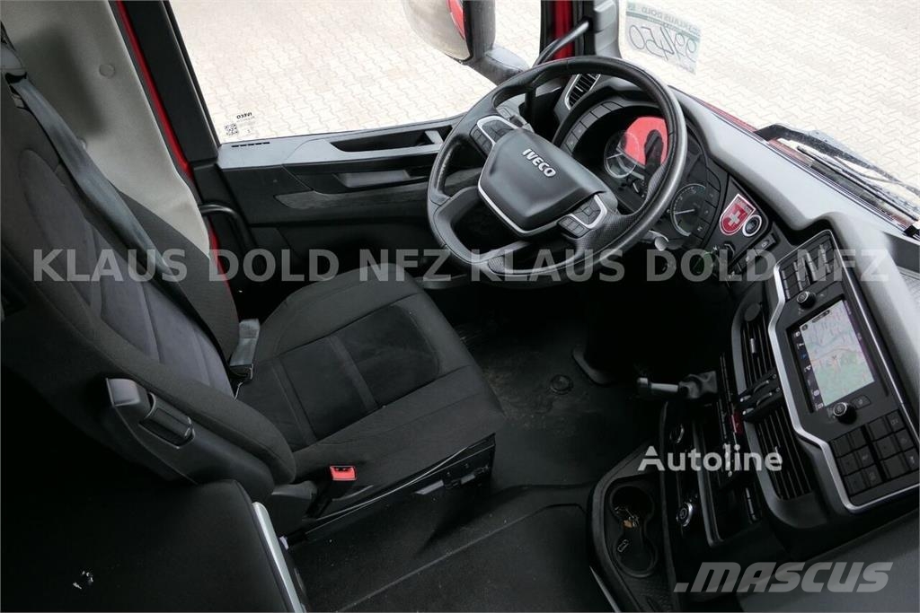 Iveco S-Way 190S46 Curtainsider Truck / Tail Lift / Reta Camiones de caja de lona