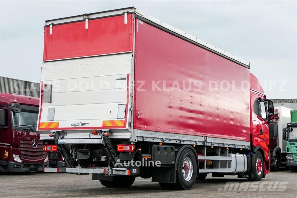Iveco S-Way 190S46 Curtainsider Truck / Tail Lift / Reta Camiones de caja de lona