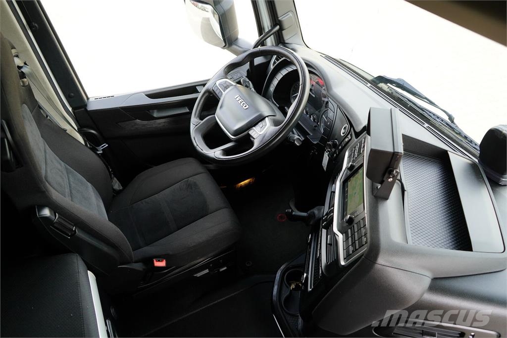 Iveco S-WAY / 420 / E 6 / KONTENER + WINDA / 22 PALETY / Kofferaufbau