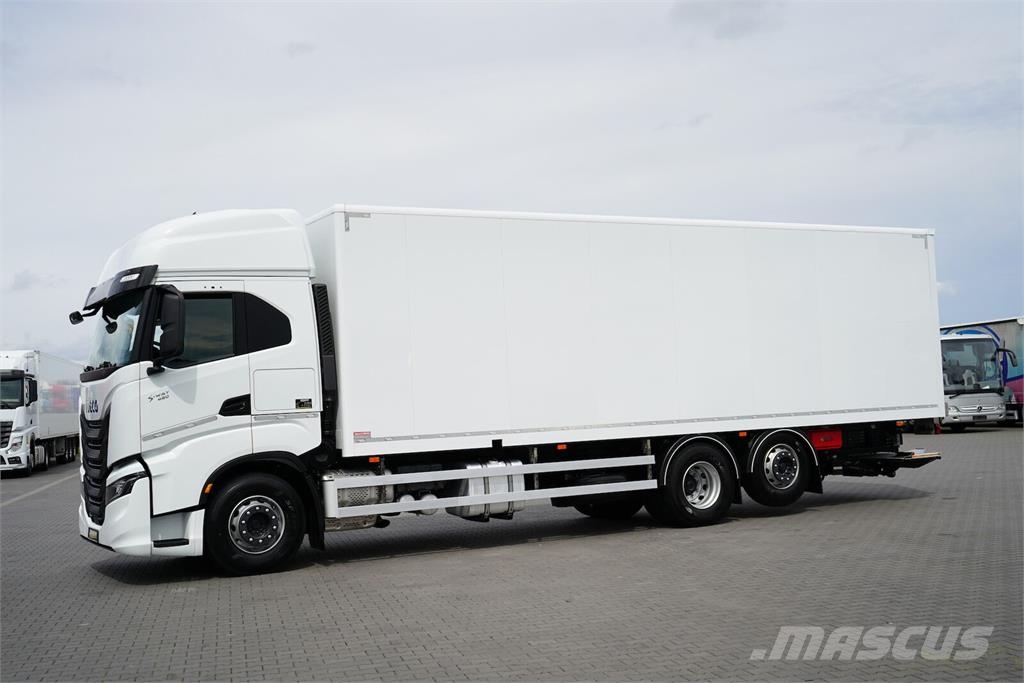 Iveco S-WAY / 420 / E 6 / KONTENER + WINDA / 22 PALETY / Kofferaufbau