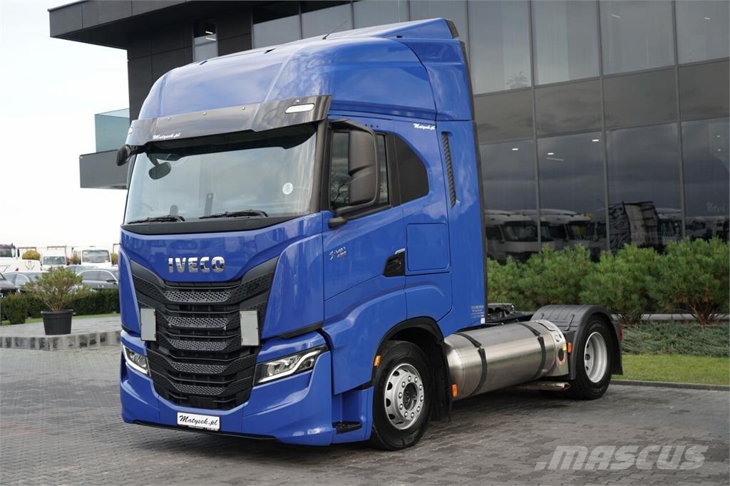 Iveco S-WAY / 460 / RETARDER / LNG Ťahače
