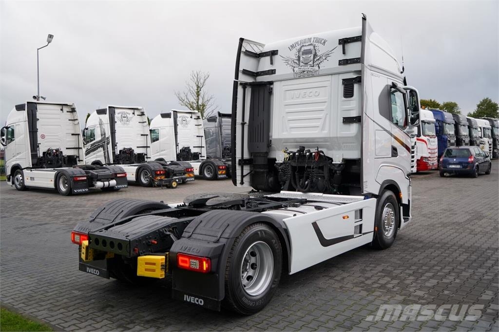 Iveco S-WAY / 480 / RETARDER / I-PARK COOL / OPONY 100% Sattelzugmaschinen