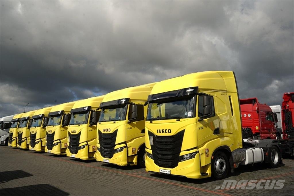 Iveco S-WAY 480 / MEGA / LOW DECK / OPONY 100% / PO KONT Trekkers