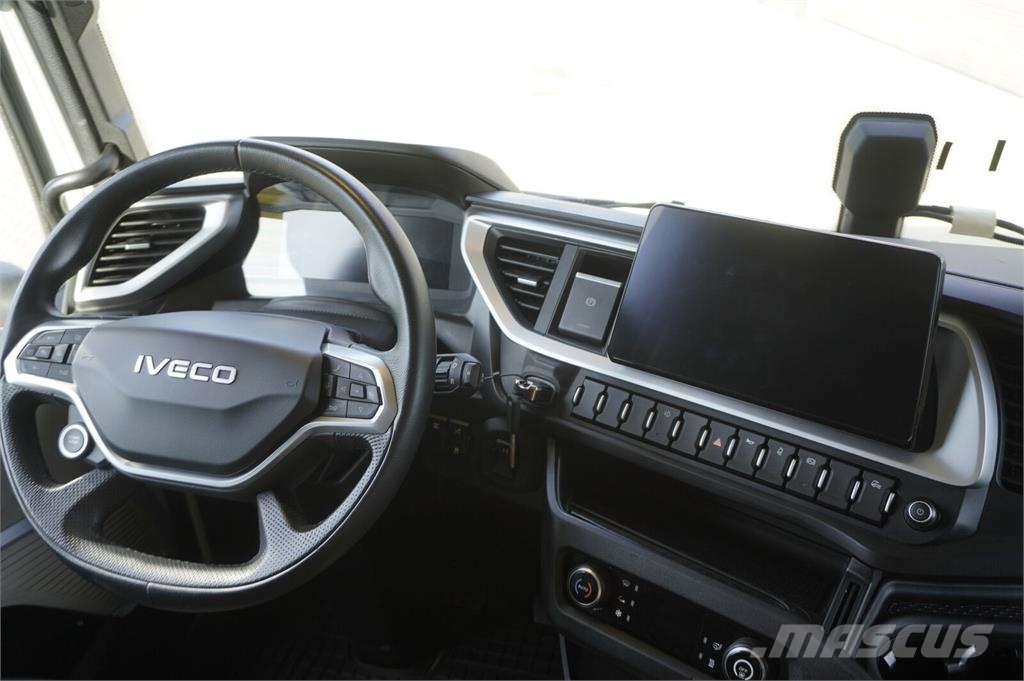 Iveco S-Way 500 tractor unit / 2025 / 100 tho. km! Nyergesvontatók