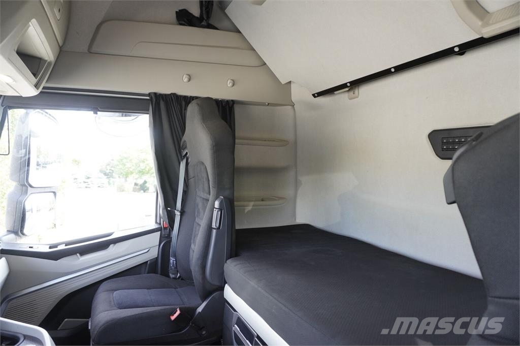 Iveco S-Way 500 tractor unit / 2025 / 100 tho. km! Nyergesvontatók