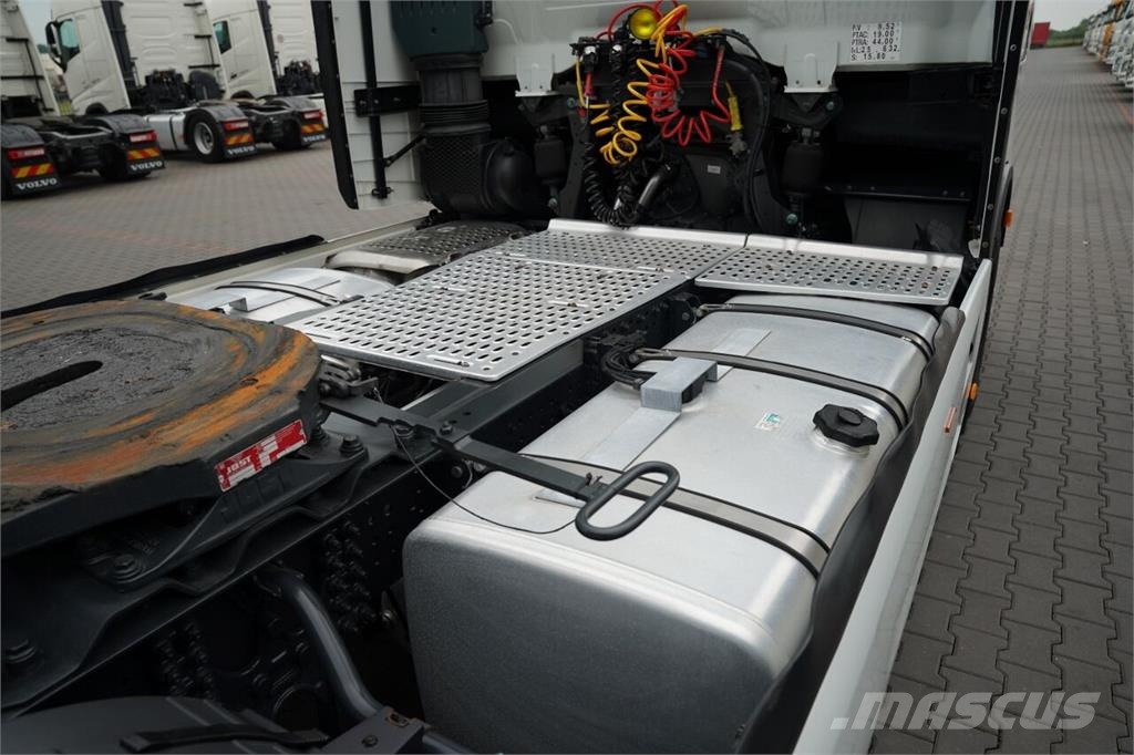 Iveco S-WAY / 510 / RETARDER / I-PARK COOL / EURO 6 Cabezas tractoras
