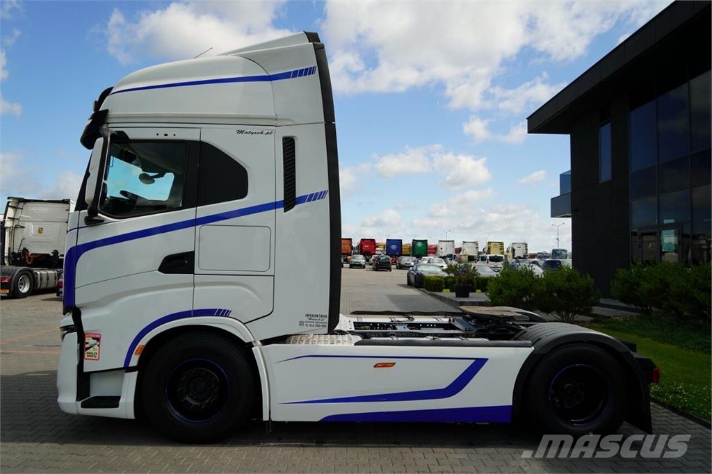 Iveco S-WAY / 510 / RETARDER / EURO 6 Nyergesvontatók