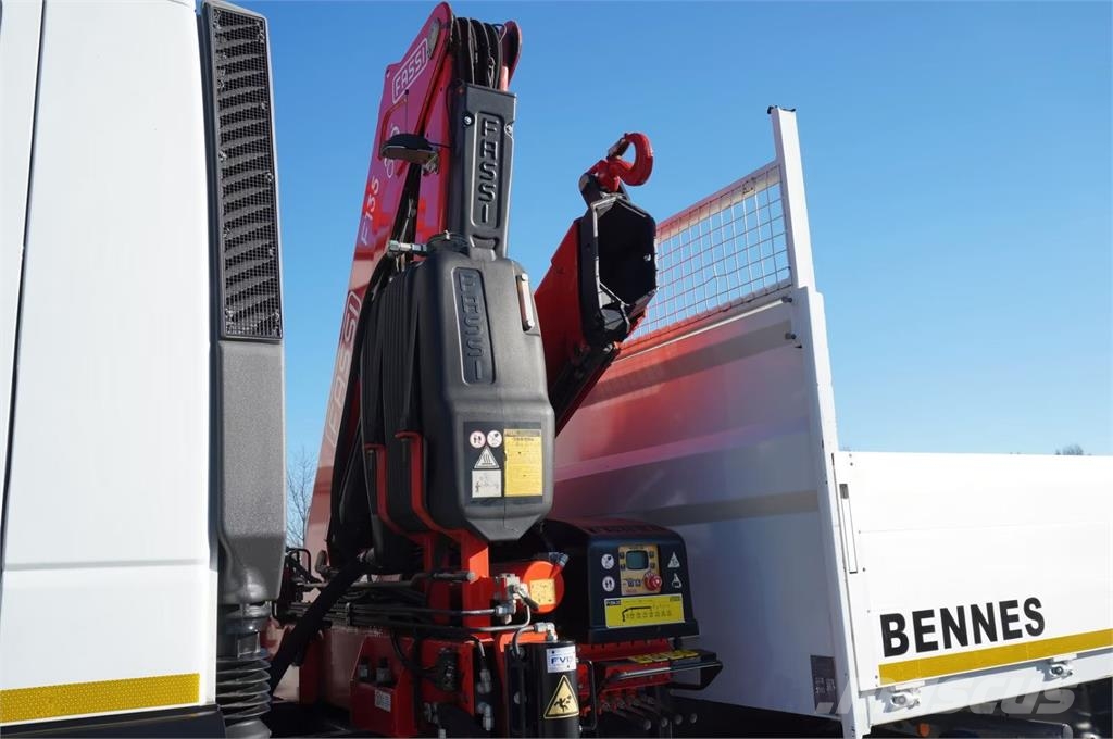 Iveco STRALIS 19.310 / E6 / Flatbed 19 EPAL / FASSI F135 平板栏板货车