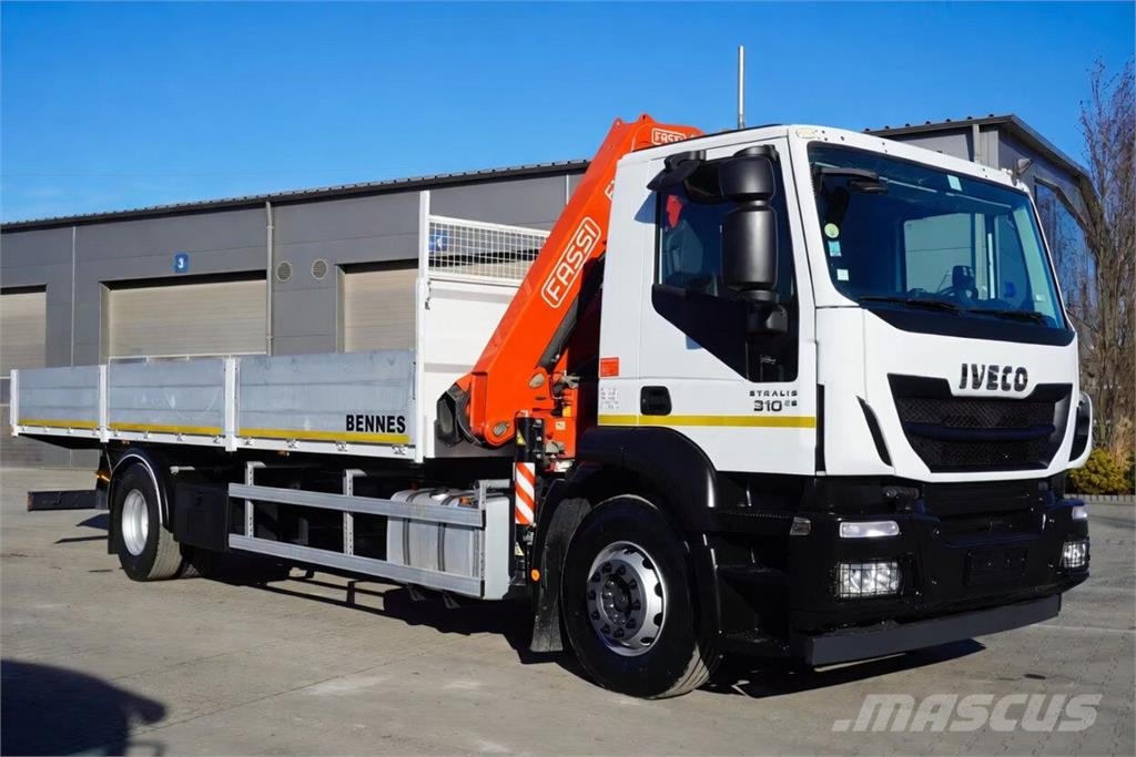 Iveco STRALIS 19.310 / E6 / Flatbed 19 EPAL / FASSI F135 平板栏板货车
