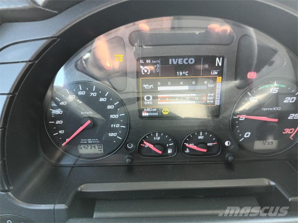 Iveco Stralis 310 6x2 Koffer + LBW Camiones con caja de remolque
