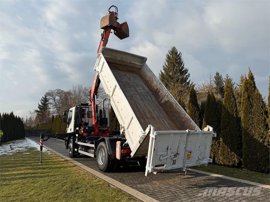 Iveco Stralis 330 - 3 way tipper + crane Kipper