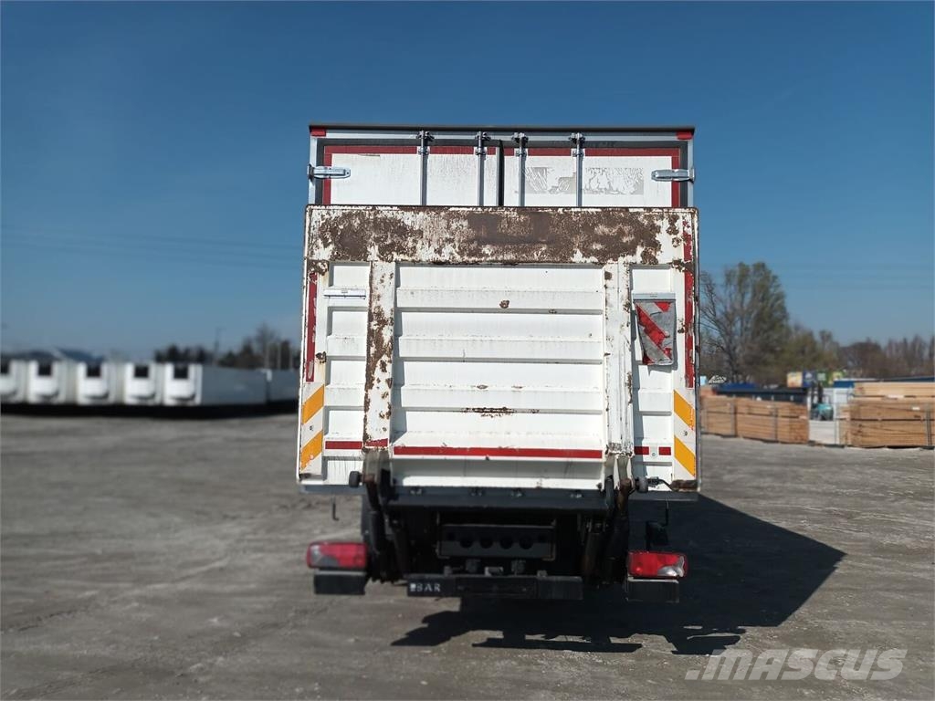 Iveco Stralis 310 6x2 Koffer + LBW Camiones con caja de remolque