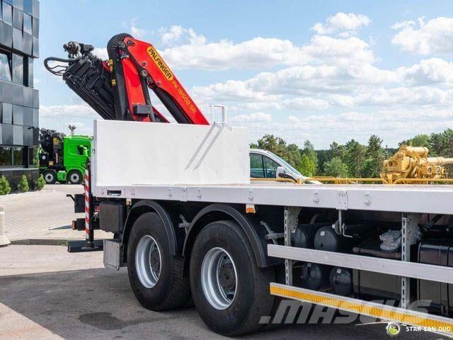 Iveco TRAKKER 360 6x4 PALFINGER PK 18502 Crane Rotato Camiones portacoches