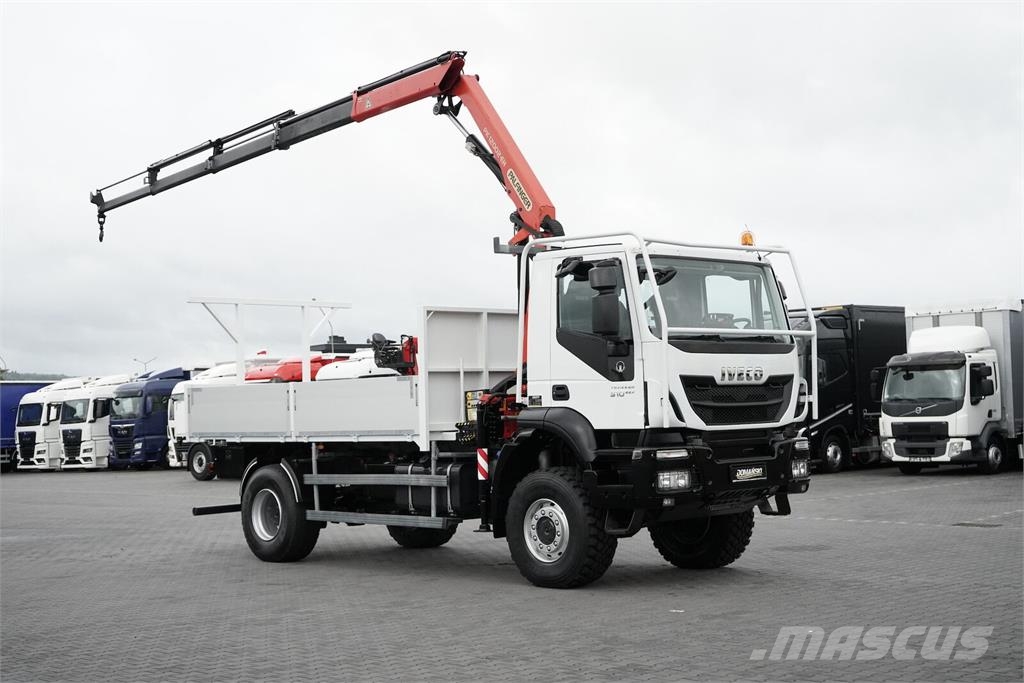 Iveco TRAKKER / 310 / EEV / 4 X 4 / SKRZYNIOWY + HDS / P Platós / Ponyvás teherautók