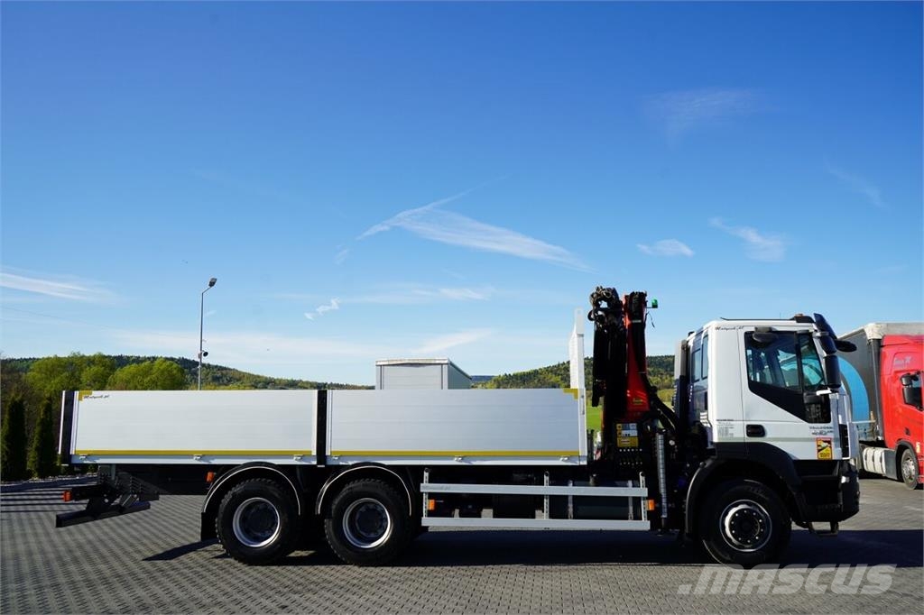 Iveco Trakker 410 Camiones de cama baja
