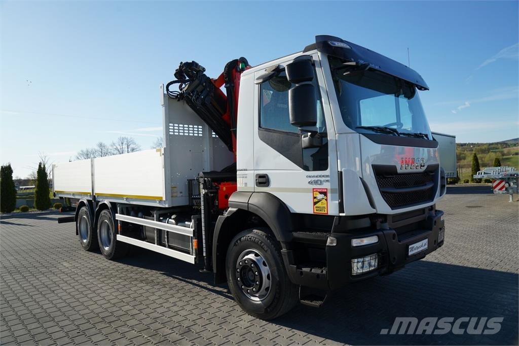 Iveco Trakker 410 Camiones de cama baja