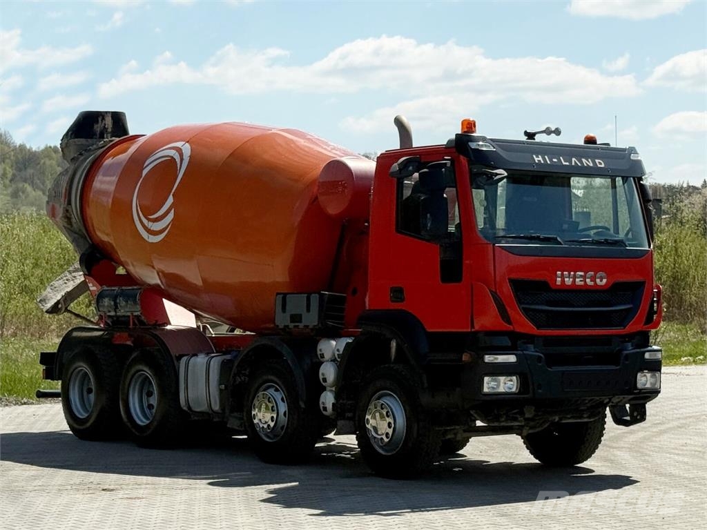 Iveco TRAKKER 410 * Betonmischer * 8x4 * TOPZUSTAND Camiones de concreto