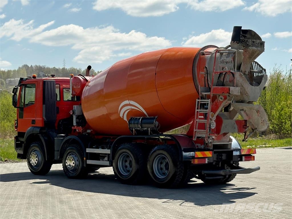 Iveco TRAKKER 410 * Betonmischer * 8x4 * TOPZUSTAND Camiones de concreto
